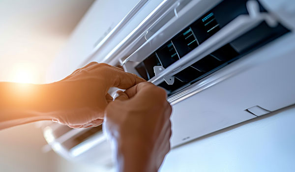 Termoidraulica Ferrari a Ledro - Impianti termosanitari, caldaie a biomassa, pompe di calore, solari e climatizzazione